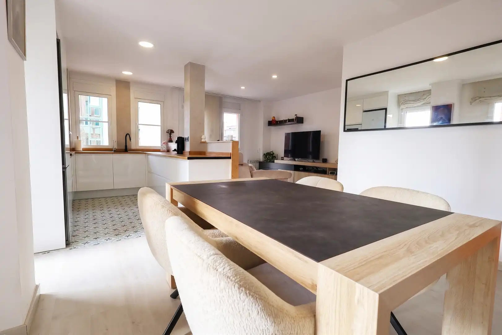 Flat for sale in de Lluís Muncunill, Zona Esportiva