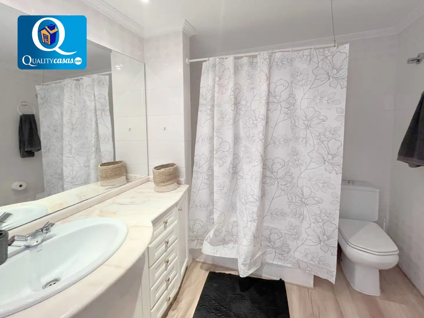 Bathroom of Flat for sale in Sant Joan d'Alacant