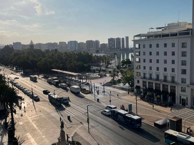 Oficina en Alquiler en Alameda Principal, 6 en Centro Histórico