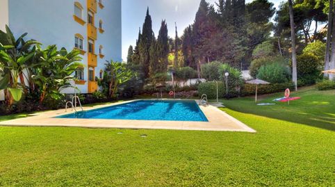 Foto 2 de Pis en venda a Los Jardines de Marbella - La Ermita, Marbella