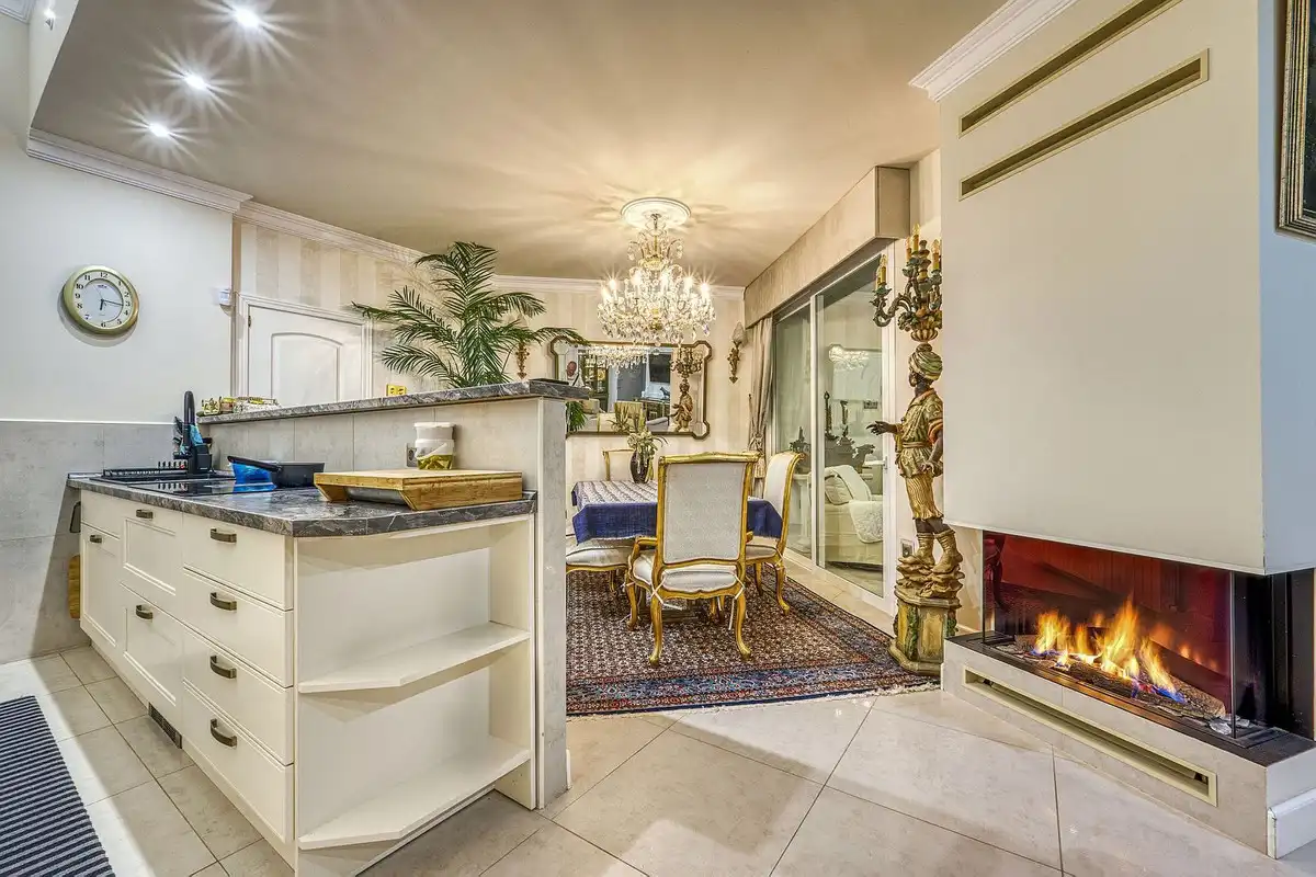 Living room of Detached homes for sale in Marbella  with Air Conditioner, Terrace and Storage room