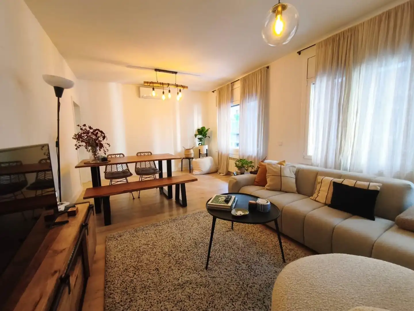 Sala de estar de Apartamento en venta en  Barcelona Capital