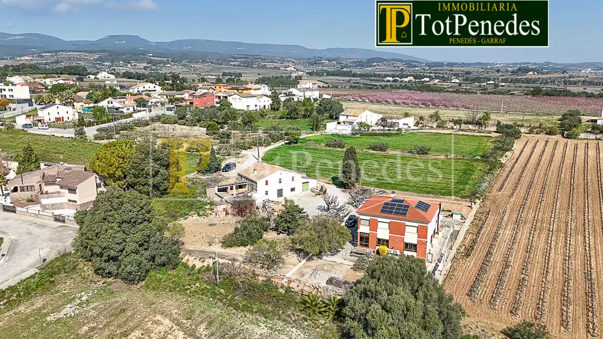 Finca rústica en venta en Sant Martí Sarroca con Jardín privado, Trastero y Lavadora