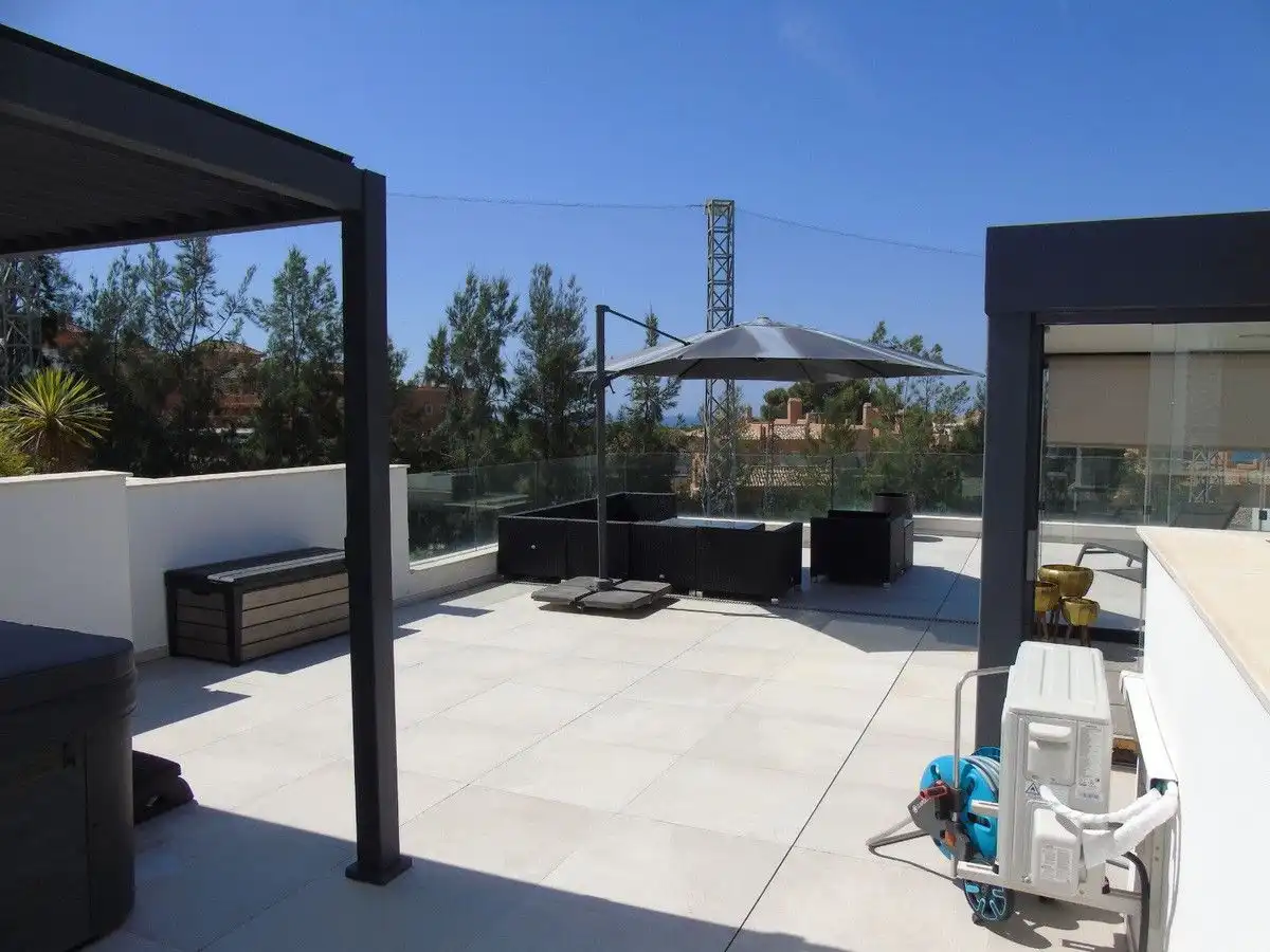 Ático con piscina en venta en Elviria - Cabopino, imagen 8