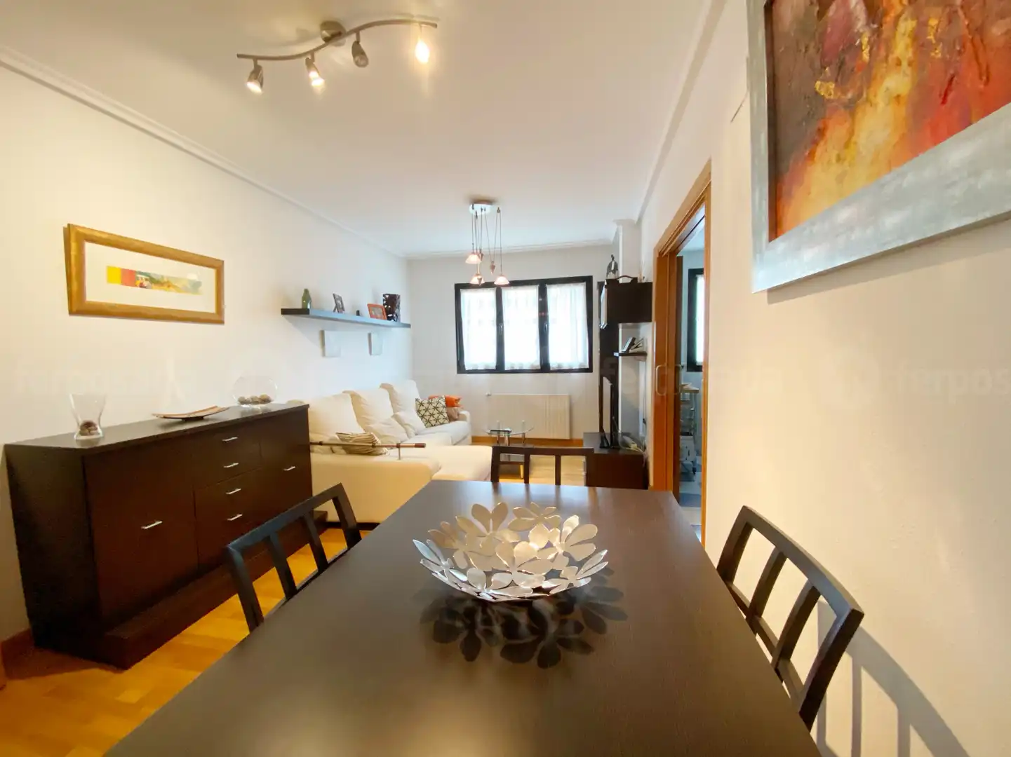 Wohnzimmer von Wohnung zur Miete in Gijón  mit Heizung, Privatgarten und Parkett