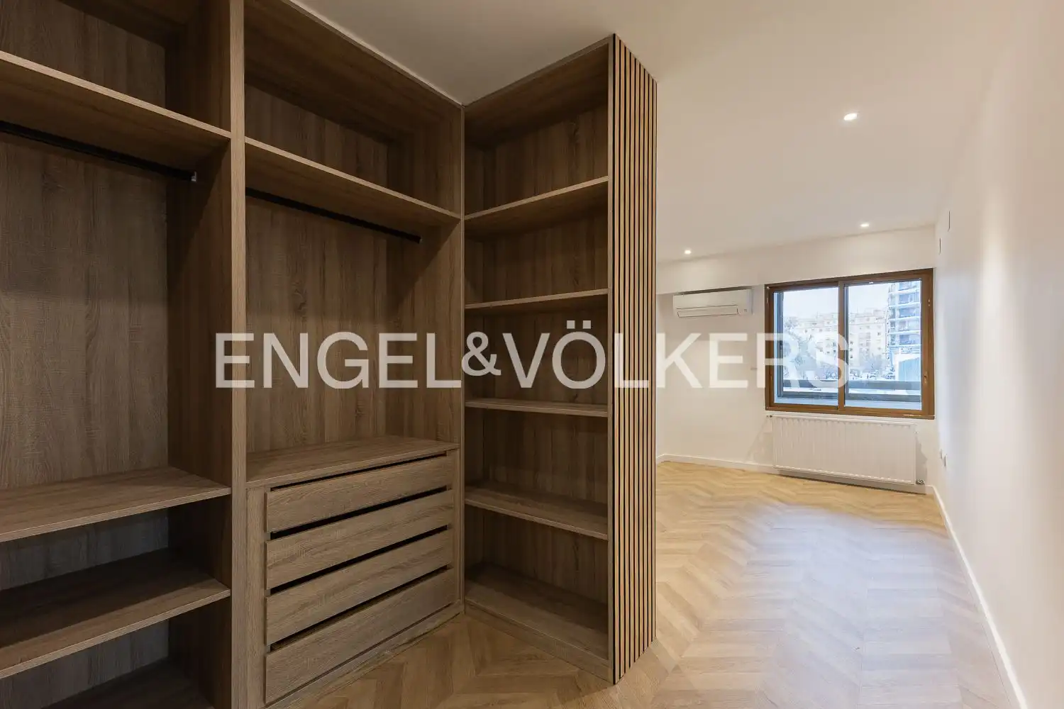 Habitación de Piso en venta en Valencia con Aire acondicionado, Calefacción y Parquet