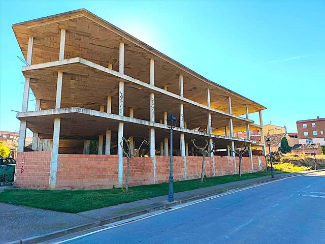 Piso en Venta en Cenicero en Huércanos