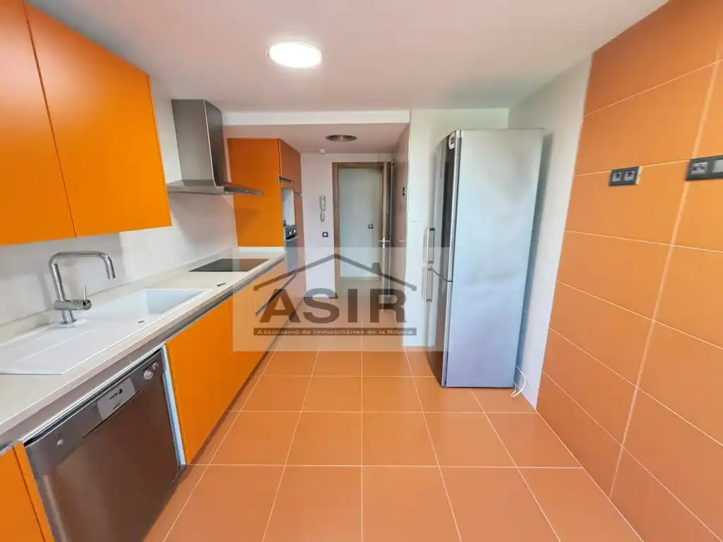 Kitchen of Flat for rent in Alzira  with Air Conditioner