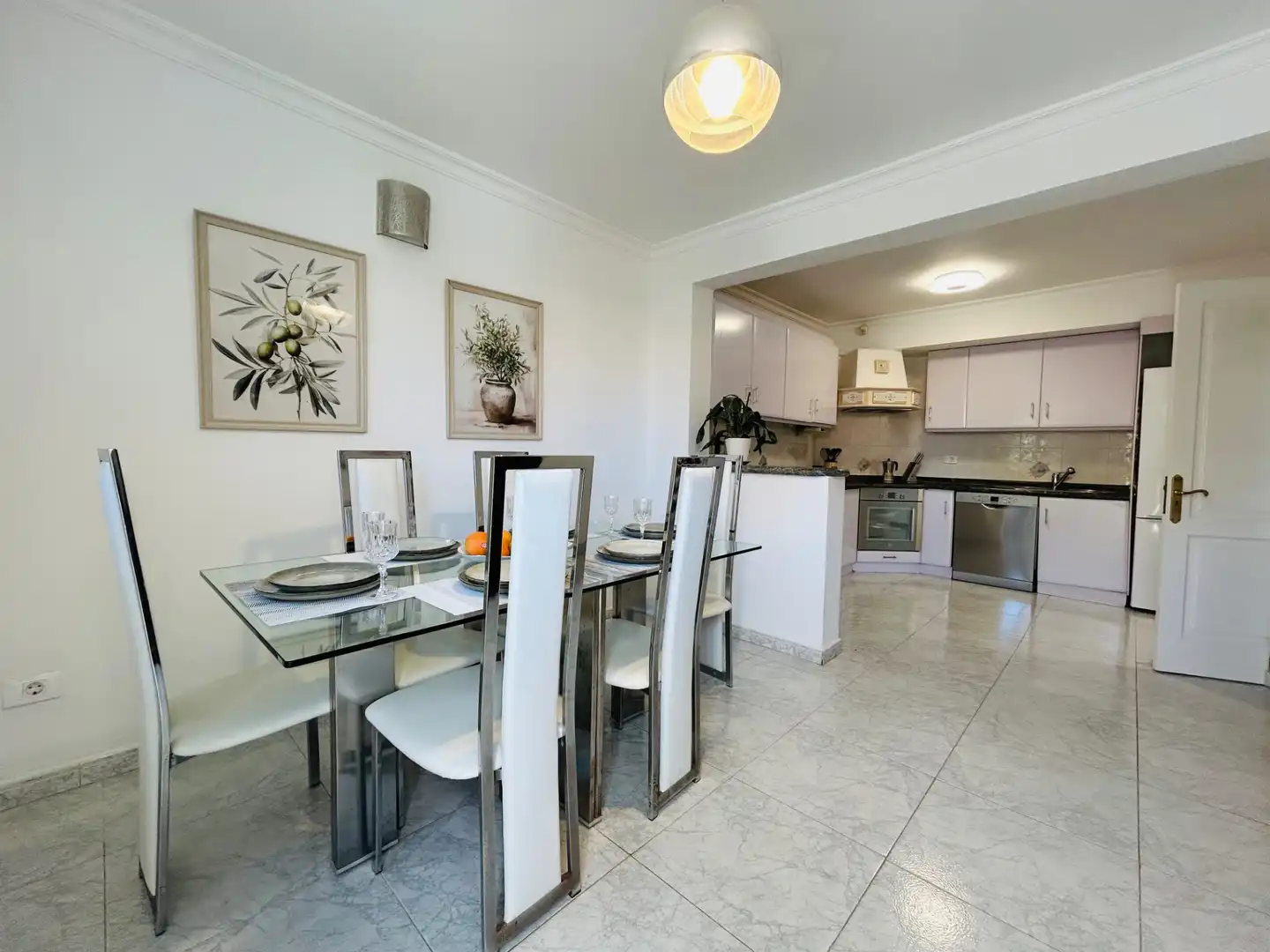 Comedor de Casa o chalet en venta en San Bartolomé de Tirajana con Aire acondicionado, Jardín privado y Terraza