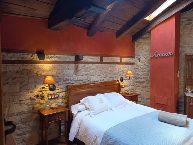 Casa-chalet en Venta en Calle de San Juan en Leoz / Leotz