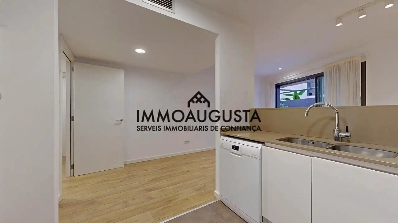 Vista exterior de Dúplex de lloguer en Barcelona amb Aire condicionat, Calefacció i Parquet