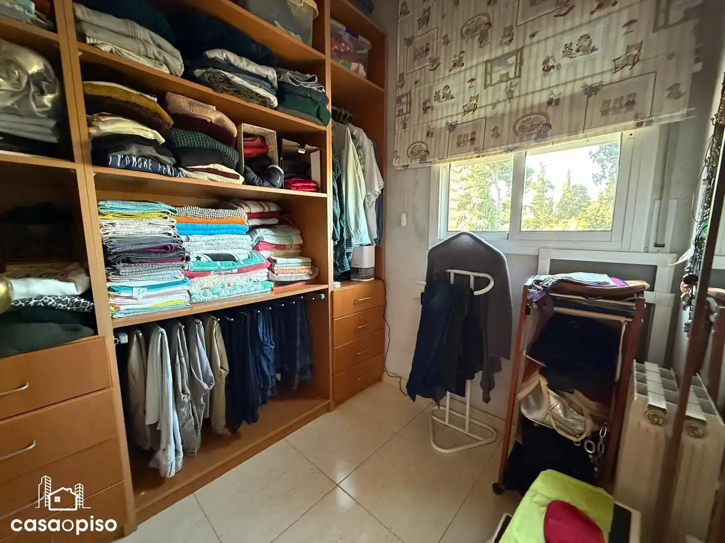Habitación de Casa adosada en venta en Santa Perpètua de Mogoda con Calefacción y Terraza