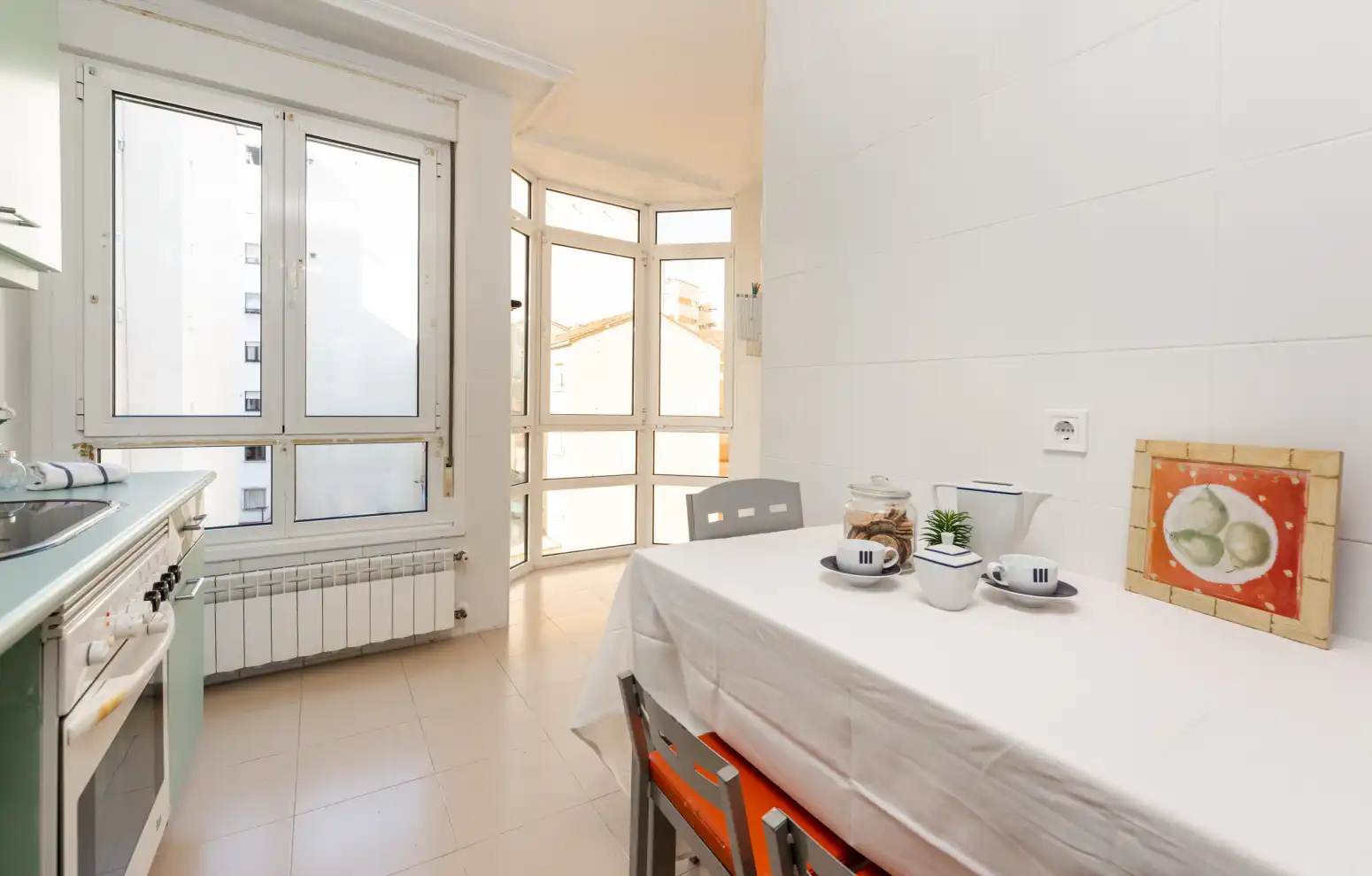 Comedor de Piso en venta en Oviedo  con Calefacción, Parquet y Trastero