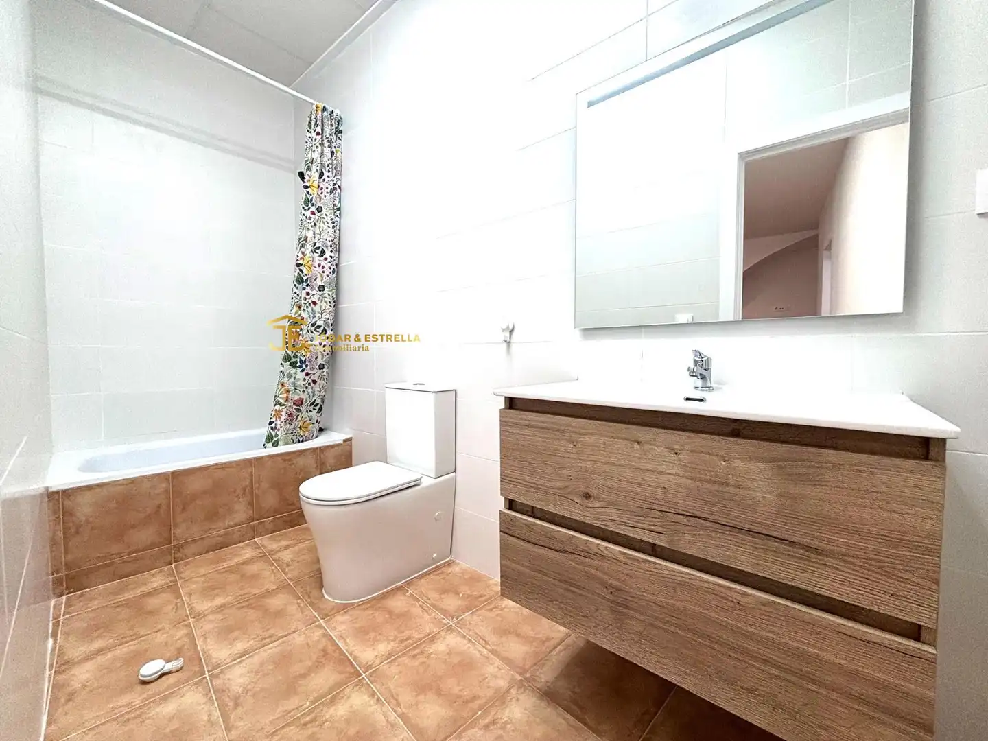 Bany de Apartament en venda en Lorca amb Moblat i Balcó