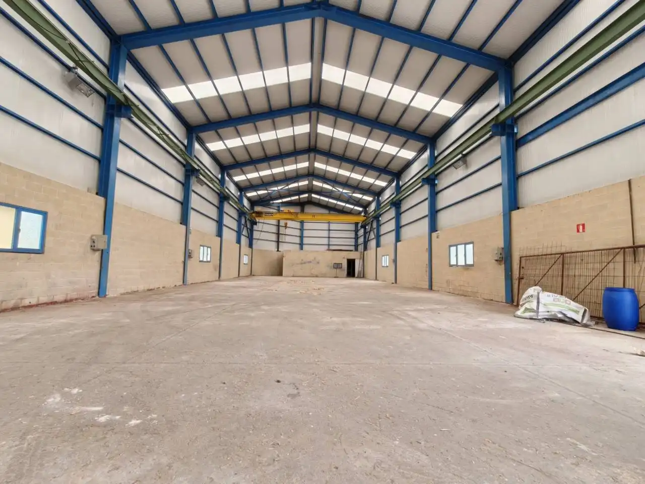 Vista exterior de Nave industrial en venta en Artziniega