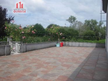 Casa amb jardí en venda a Coles