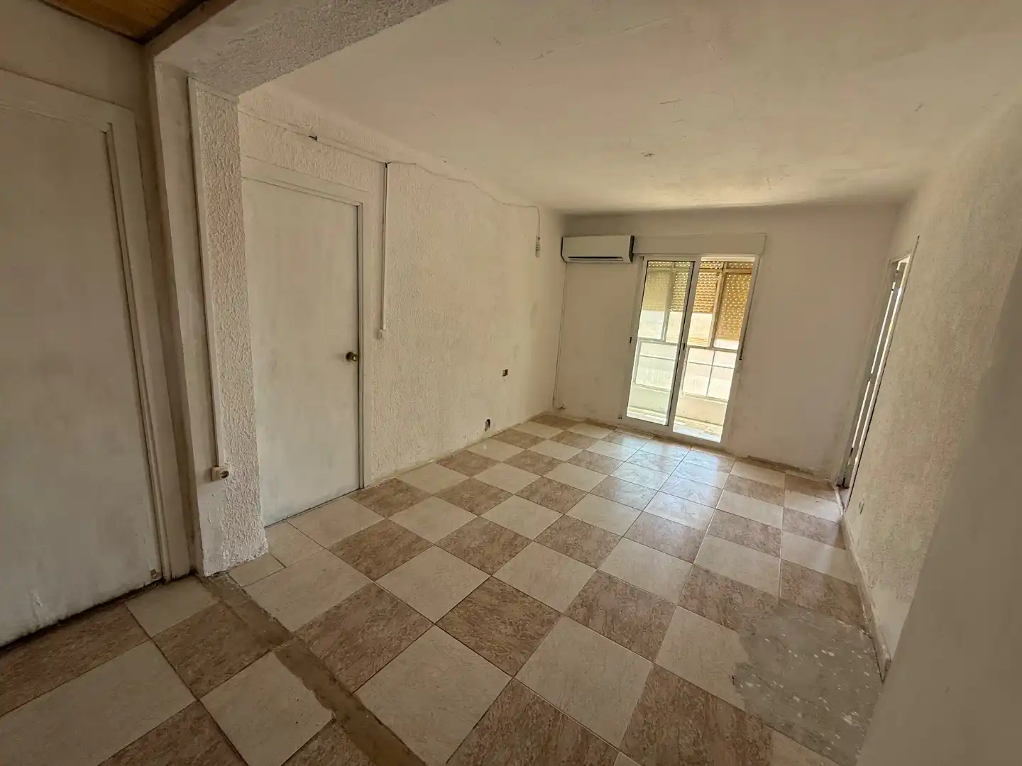 Piso con ascensor en venta en Dr jaume peyri 9