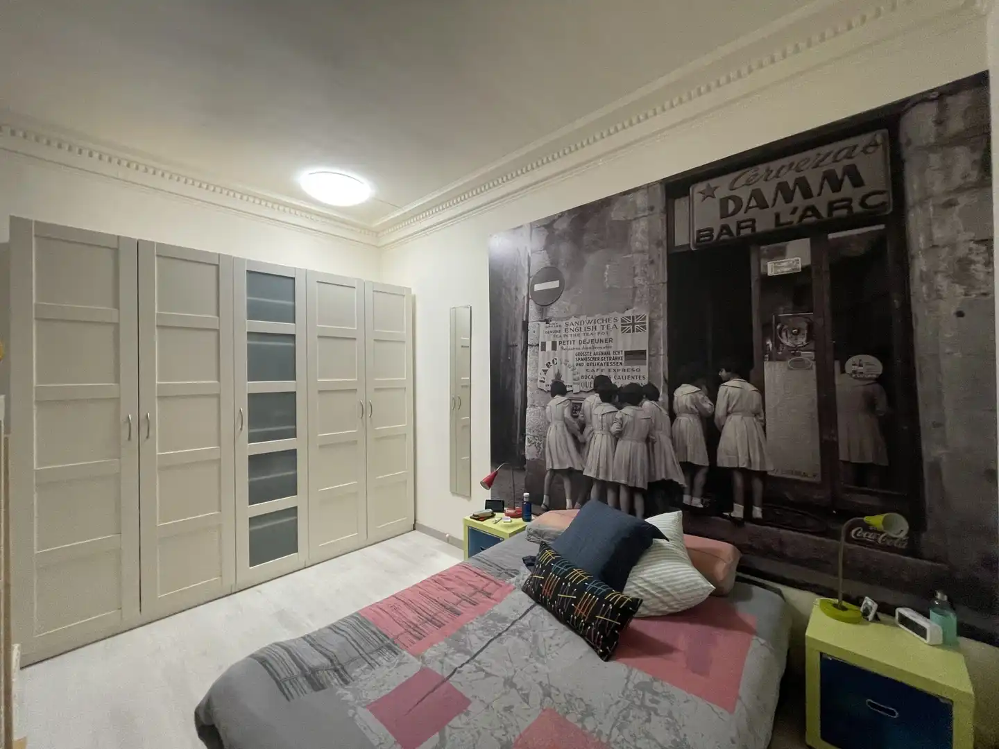 Bedroom of Flat for sale in Girona  with Heating, Furnished and Balcony