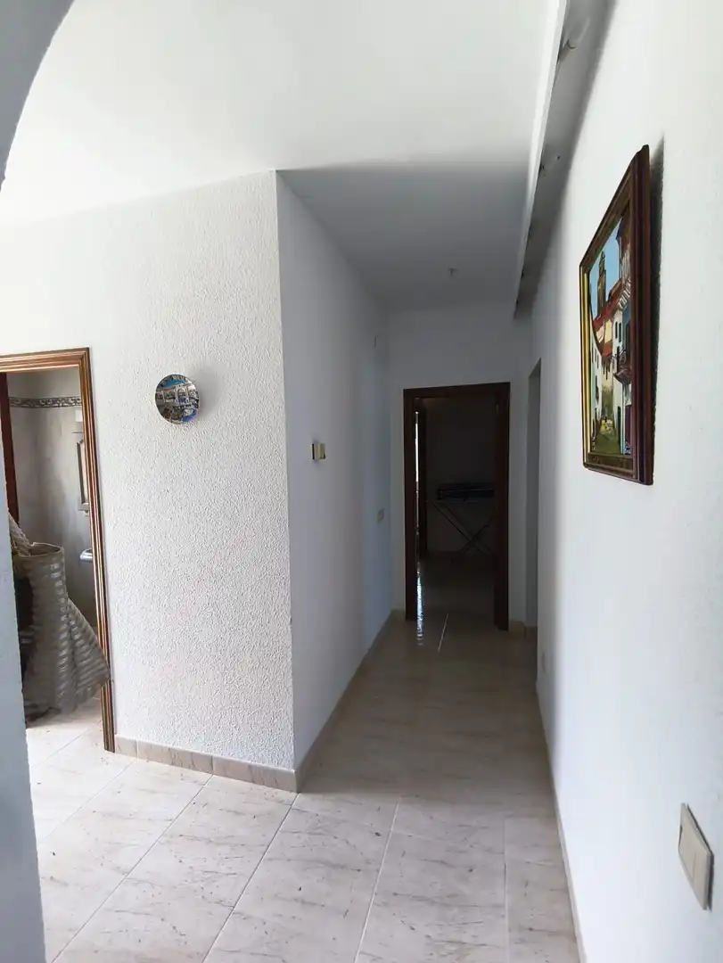 Haus oder Chalet zum Verkauf in L'Alfàs del Pi mit Klimaanlage, Privatgarten und Terrasse