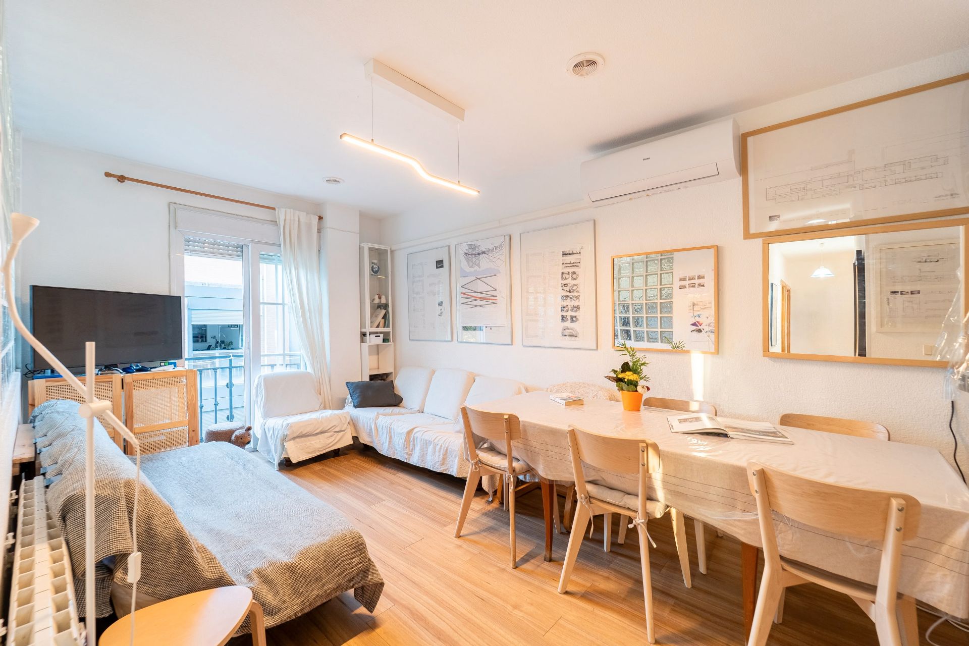 Sala d'estar de Pis en venda en Villanueva de la Cañada amb Aire condicionat, Calefacció i Parquet