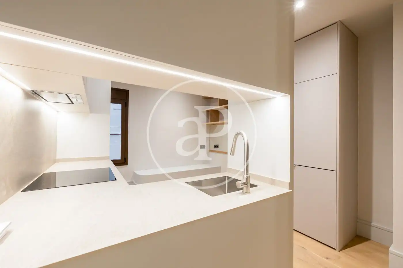Cuina de Pis en venda en Barcelona amb Aire condicionat, Calefacció i Terrassa