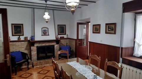 Foto 4 de Casa adosada en venda a Barrio Somahoz, 14, Los Corrales de Buelna , Cantabria