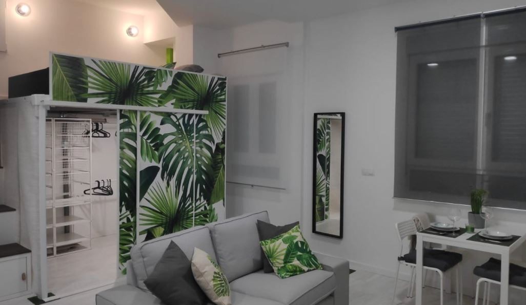 Sala de estar de Estudio en venta en Málaga Capital con Amueblado y Piscina comunitaria