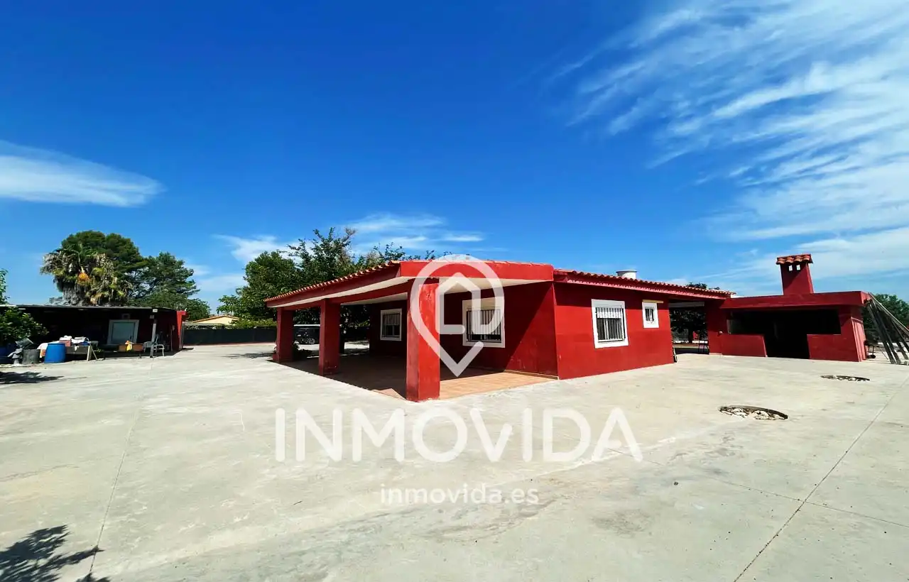 Villa con giardino in vendita a Avinguda de Barxeta 25, imagen 2