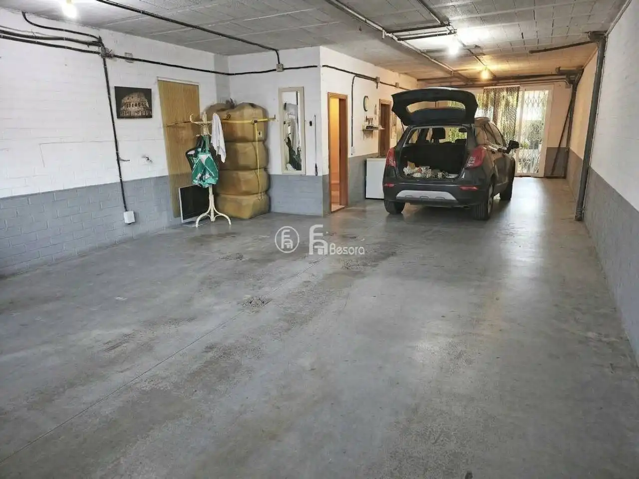 Casa aparellada amb jardí en venda a Avenida Lluís Companys, imagen 45