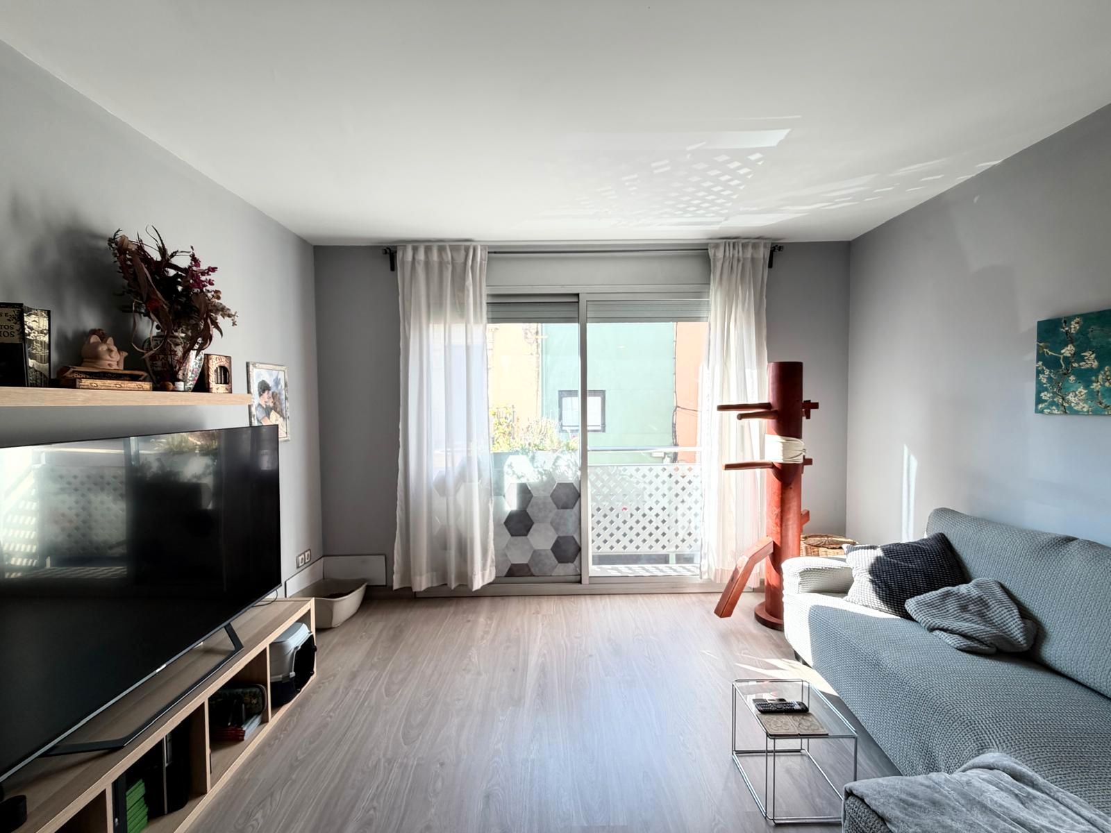 Sala de estar de Piso en venta en Sabadell con Calefacción, Amueblado y Horno