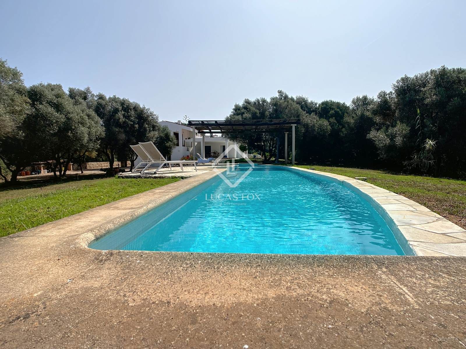Piscina de Finca rústica en venda en Maó amb Calefacció, Jardí privat i Terrassa