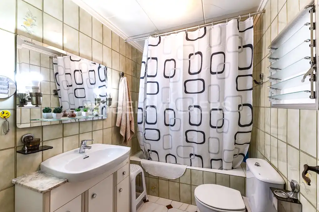 Bathroom of Detached homes for sale in Sueca  with Heating, Terrace and Furnished