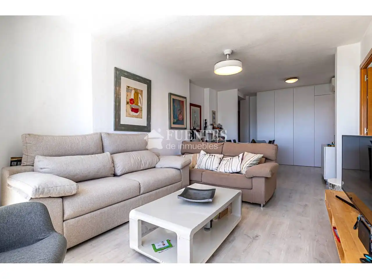 Living room of Apartments for sale in Alicante / Alacant  with Air Conditioner, Storage room and Community pool