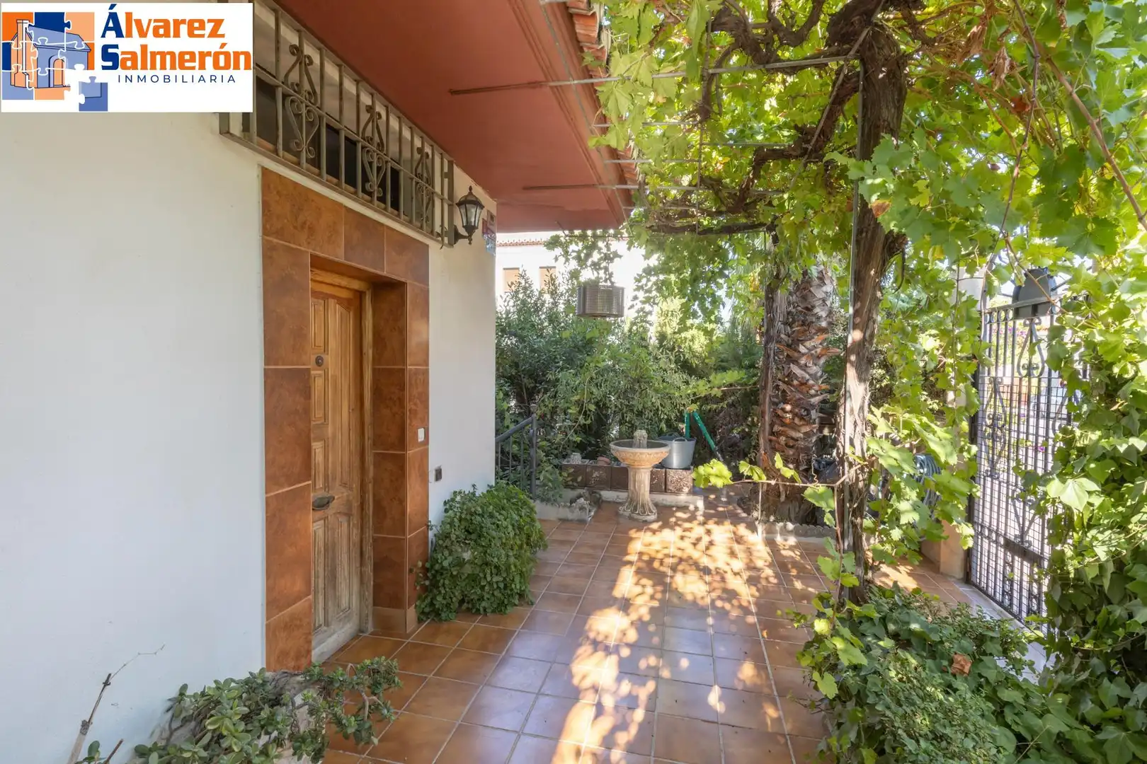 Jardín de Casa o chalet en venta en Altos de la Zubia