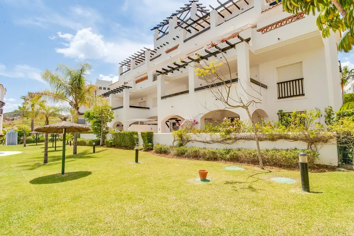 Rez-de-chaussée avec piscine à vendre à San Luis de Sabinillas, imagen 9