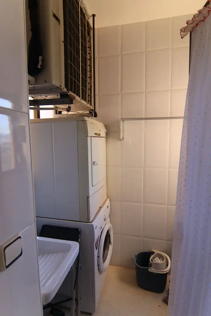 Baño de Piso en venta en Benidorm con Aire acondicionado, Terraza y Amueblado