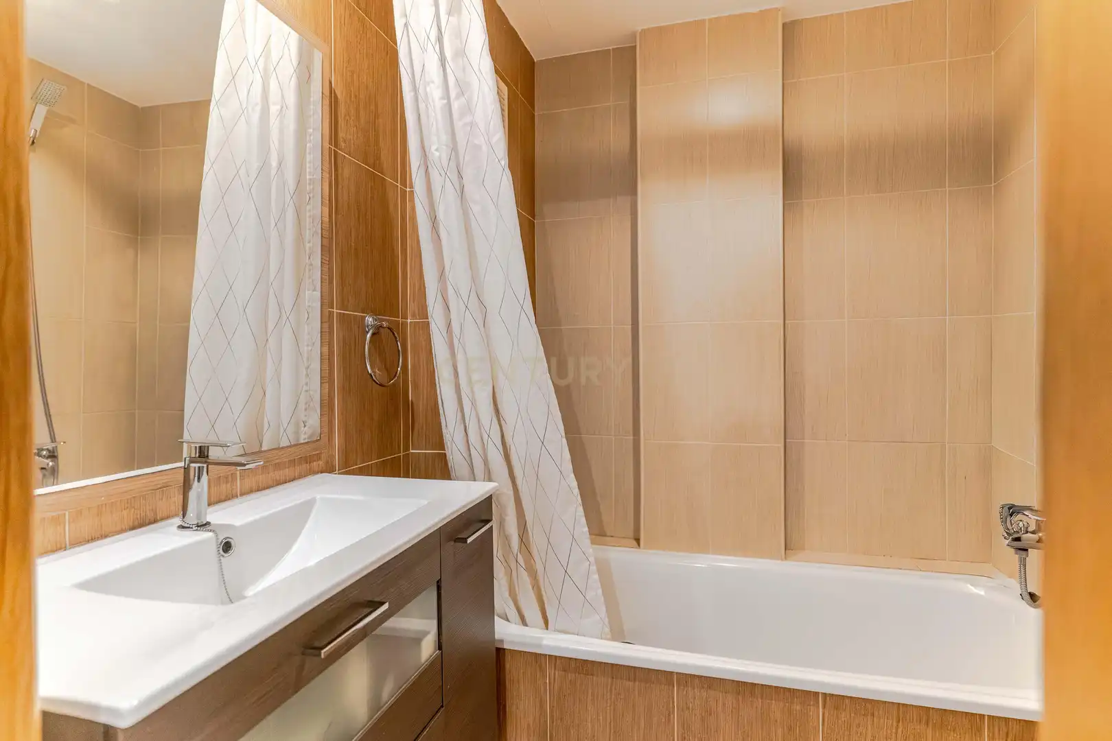 Bathroom of Apartments for sale in Ítrabo, Granada