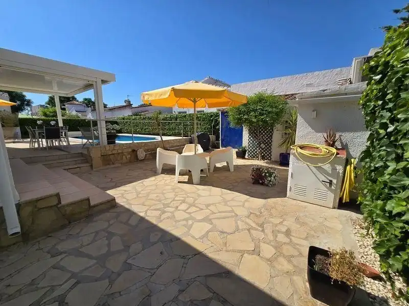Villa avec piscine à vendre à Calle Montseny, imagen 19