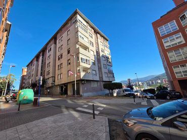 Piso con ascensor en venta en Bizkaia Kalea 46
