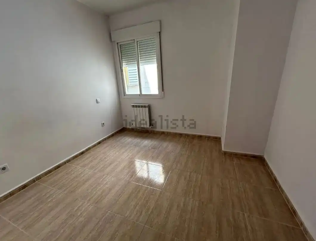 Schlafzimmer von Wohnung zum Verkauf in Miguelturra mit Heizung, Terrasse und Balkon
