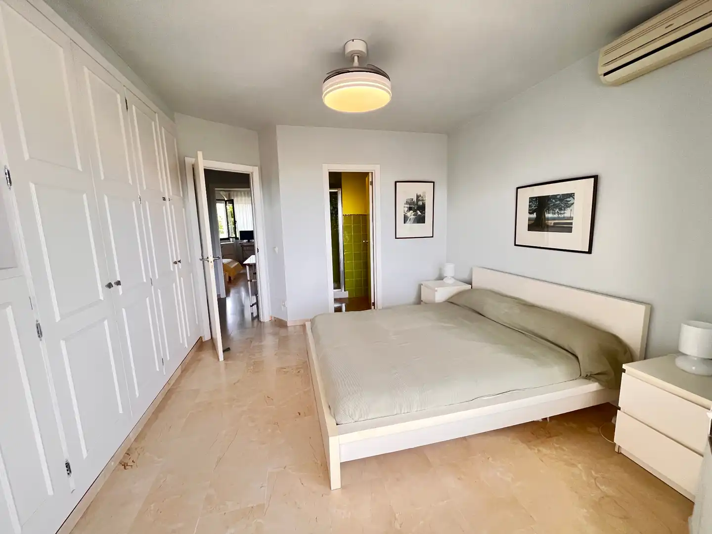 Schlafzimmer von Maisonette zur Miete in Marbella mit Klimaanlage, Terrasse und Möbliert