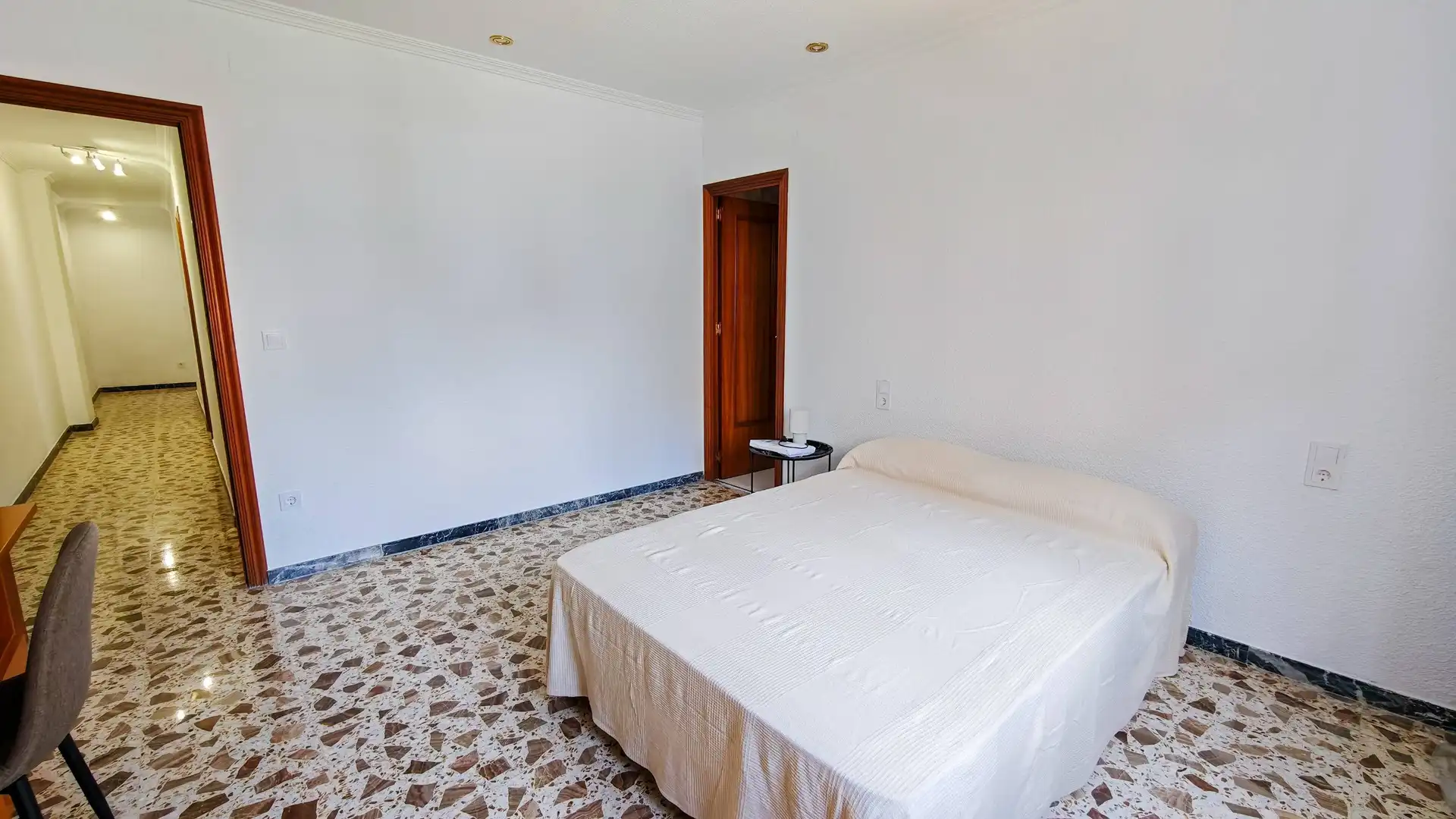 Bedroom of Flat for rent in Elche / Elx  with Furnished and Balcony