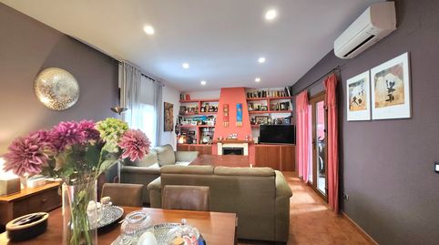 Foto 4 de Casa adosada en venda a Avenida Santa Lucía, 97b, Nueva Alcalá, Alcalá de Guadaira
