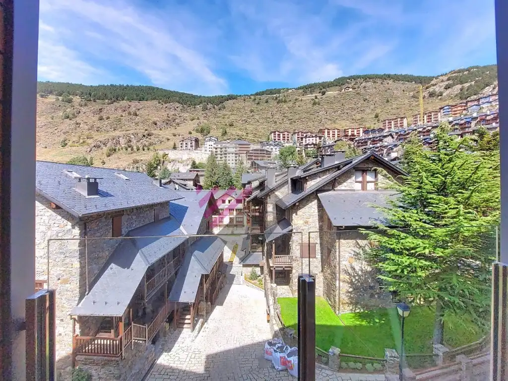 Vista exterior de Piso de alquiler en Canillo