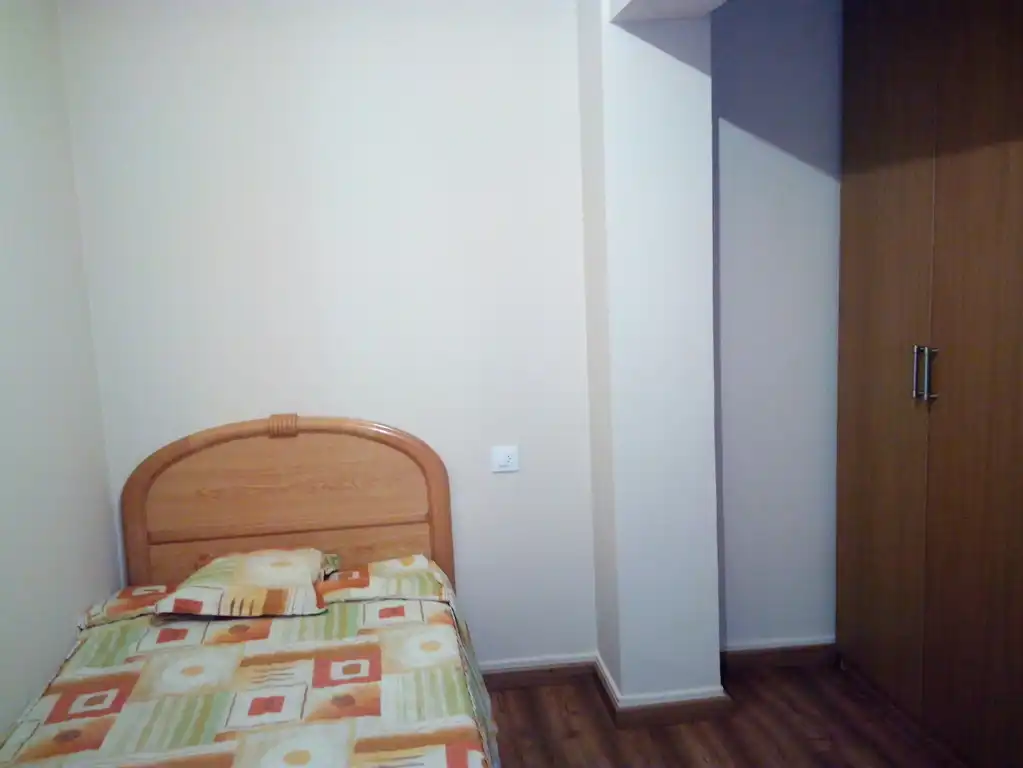 Bedroom of Flat for sale in Santiago de Compostela   with Heating, Storage room and Furnished