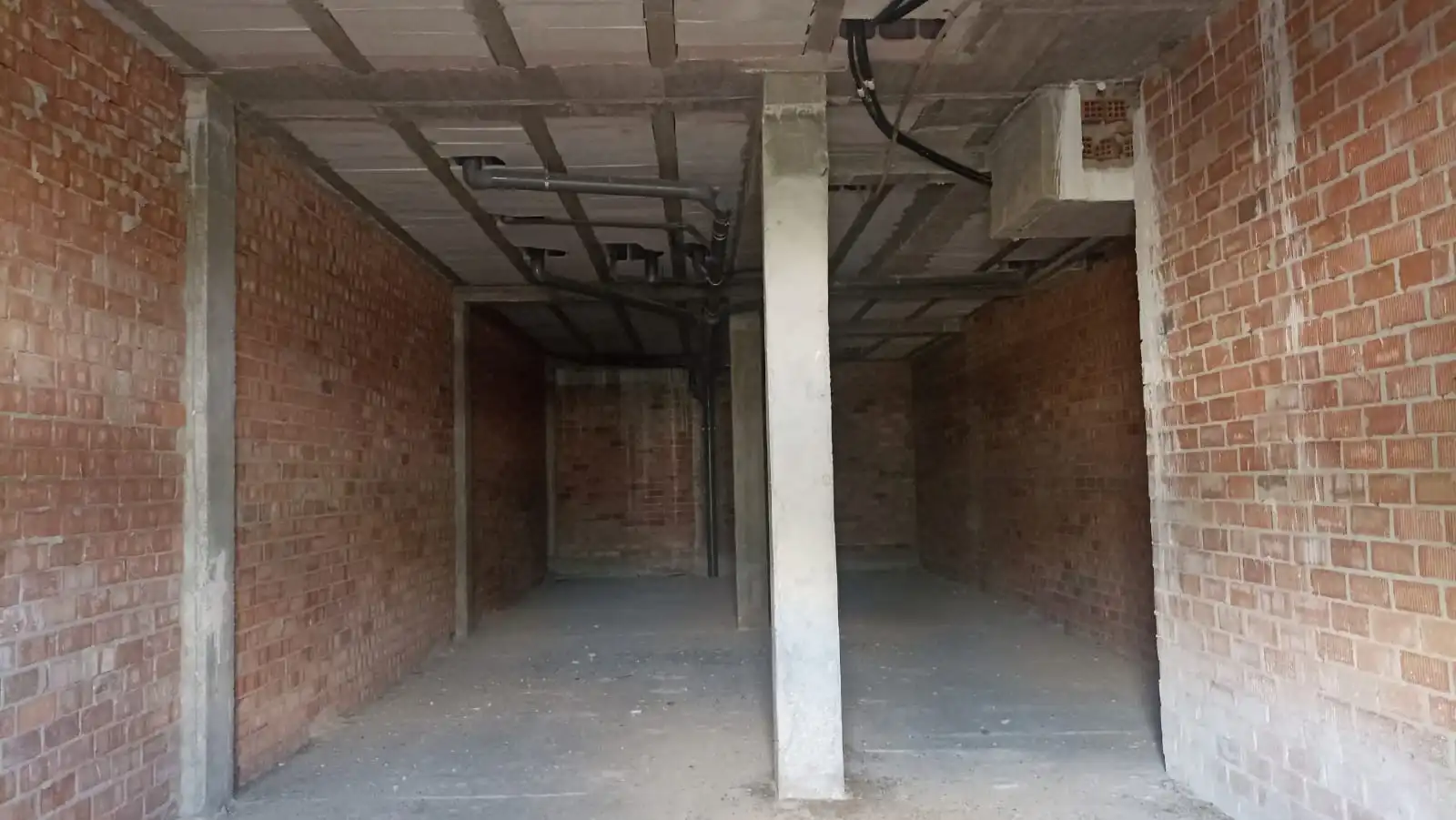 Business premises for sale in La Carlota, imagen 3