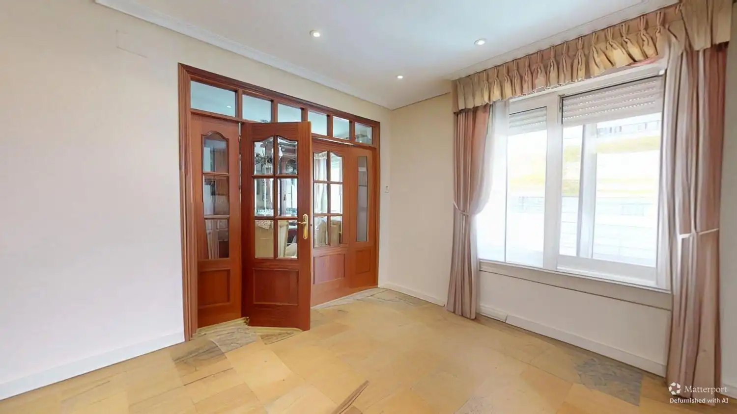Flat for sale in Sevilla  with Air Conditioner, Heating and Terrace