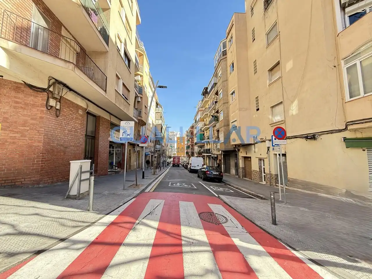 Vista exterior de Piso en venta en Esplugues de Llobregat con Calefacción y Balcón