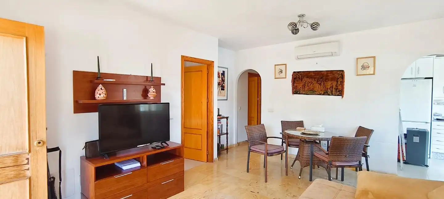 Sala d'estar de Planta baixa en venda en Vera amb Aire condicionat, Jardí privat i Terrassa