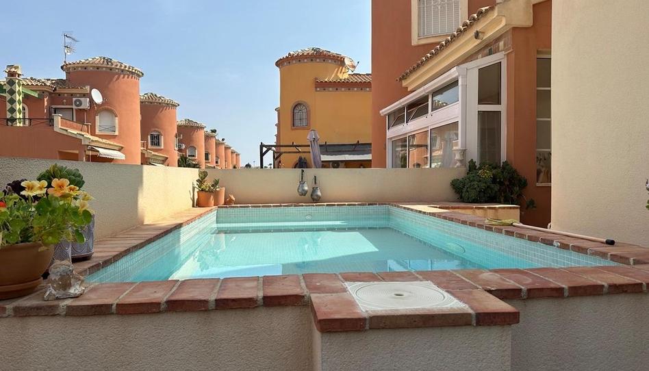 Foto 1 de Casa o xalet en venda a Playa Flamenca, Alicante